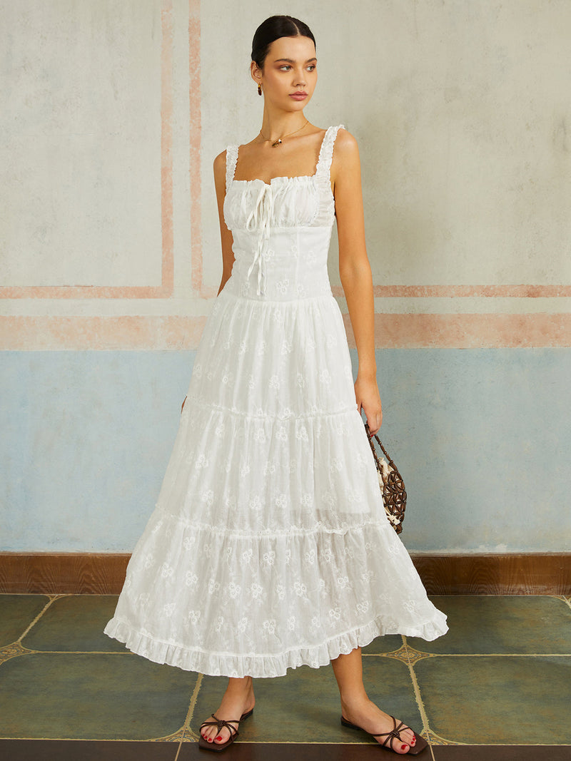 Gracefully Styled Dress for Any Occasion