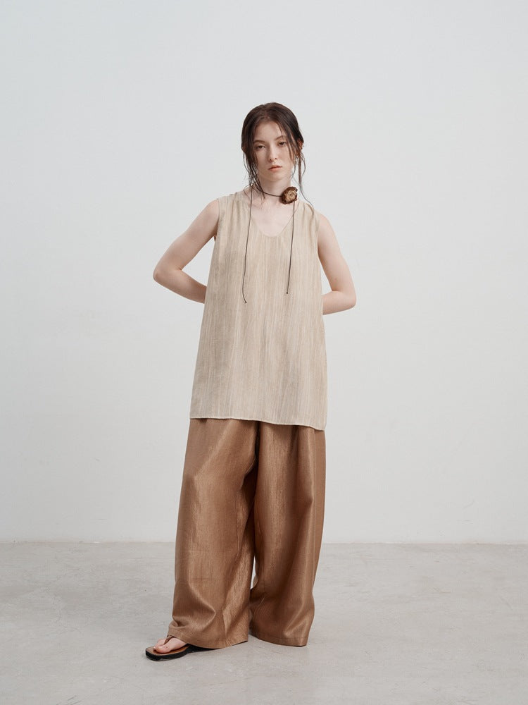 Sophisticated Pants with a Clean Classic Look