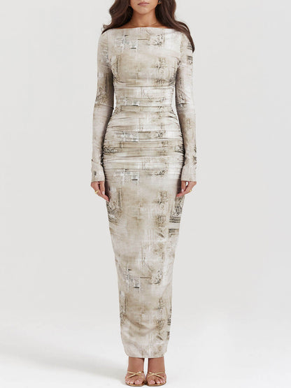 Effortlessly Elegant Dress with a Timeless Design