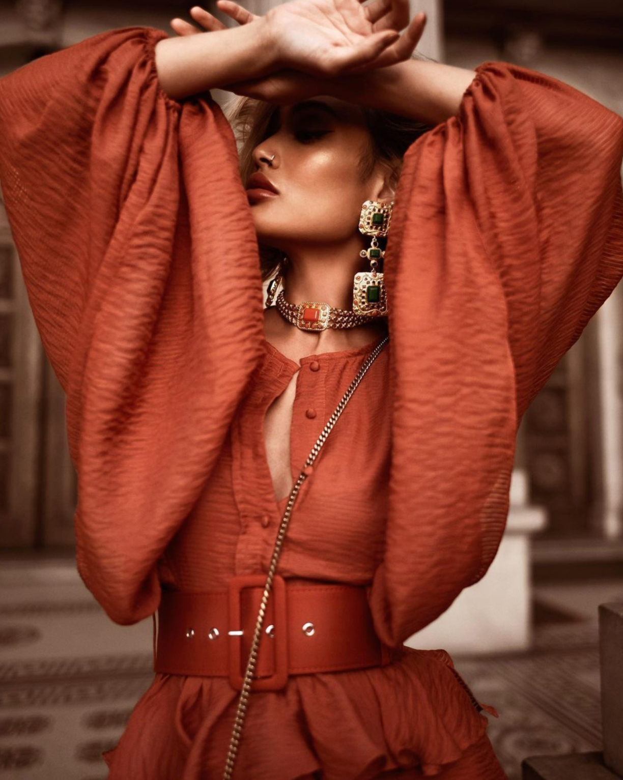 Beautifully Crafted Dress in a Classic Style