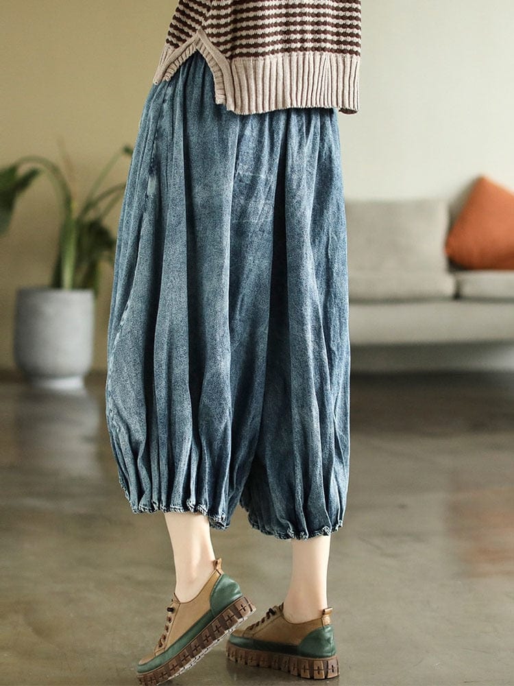 Classic Vintage Pants with a Flattering Fit