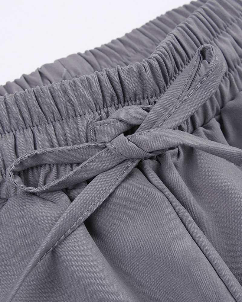 Beautifully Finished Pants in a Timeless Design