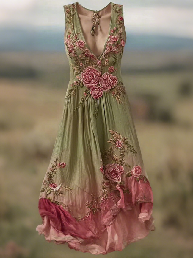 Beautifully Finished Dress in a Timeless Design