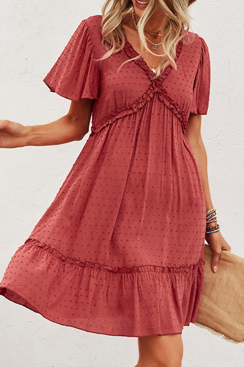 Well Tailored Dress with a Graceful Silhouette