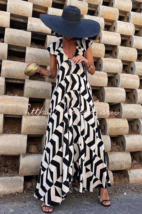 Classic Vintage Dress with a Flattering Fit