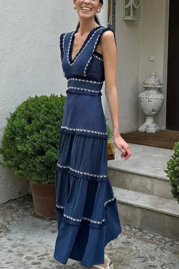 A Vintage Style Dress with Delicate Timeless Details