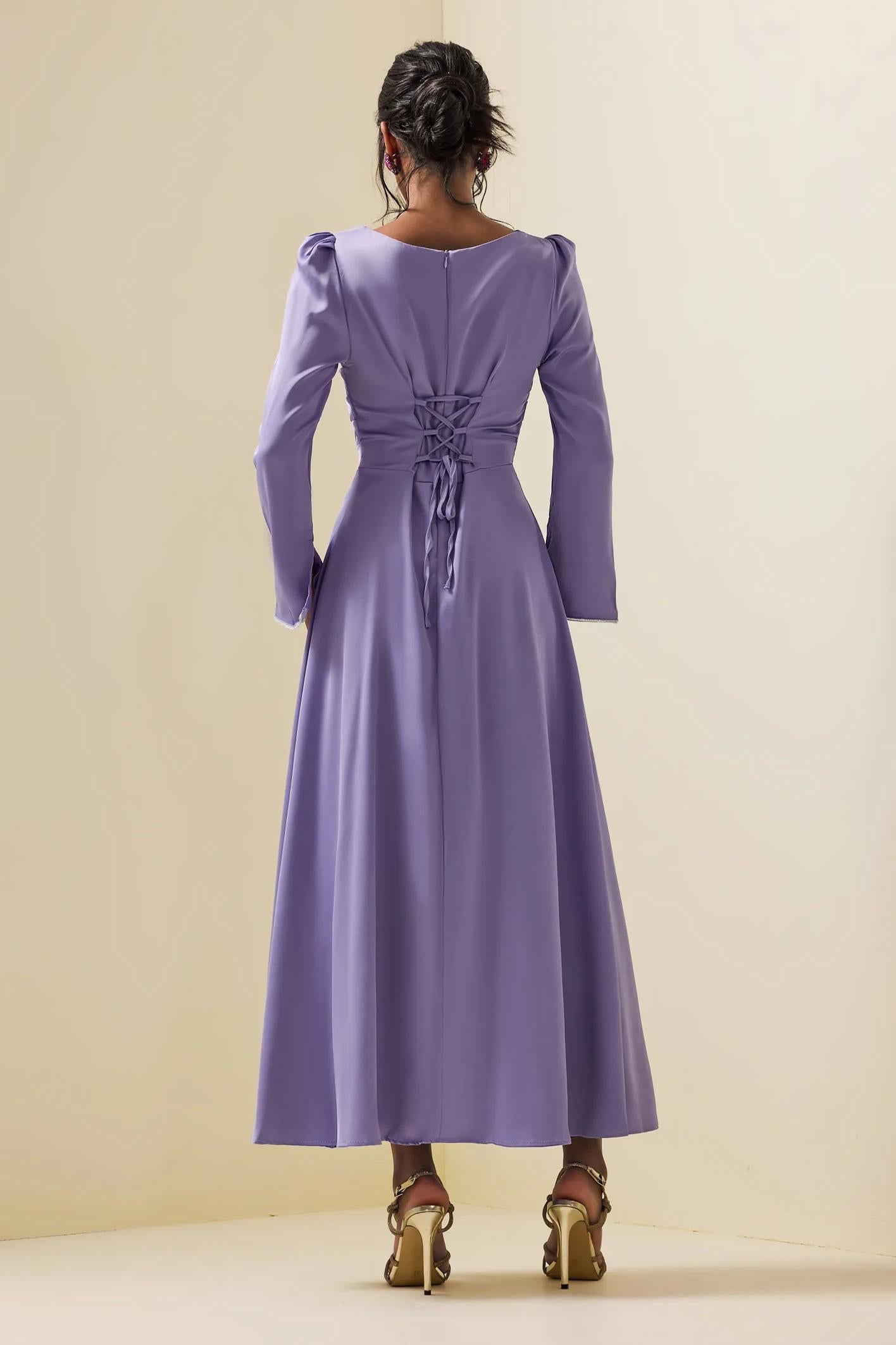 A Vintage Style Dress with Delicate Timeless Details