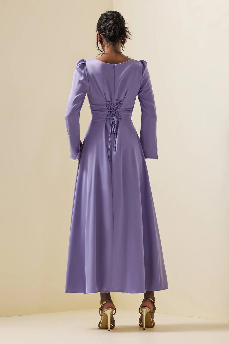 A Vintage Style Dress with Delicate Timeless Details