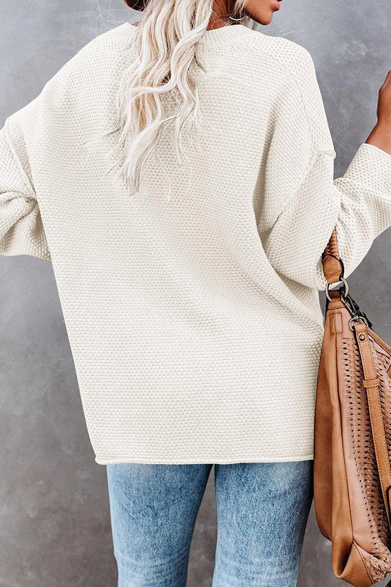 Classic Vintage Sweater with a Flattering Fit