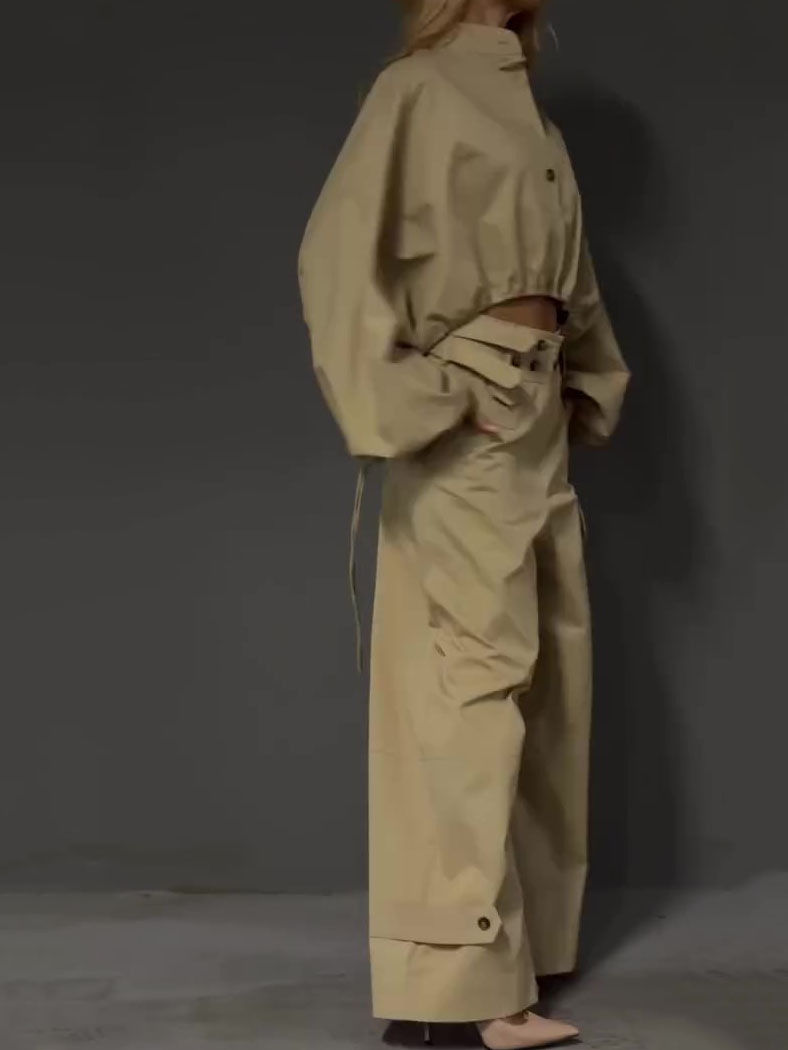 Sophisticated Pants with a Clean Classic Look