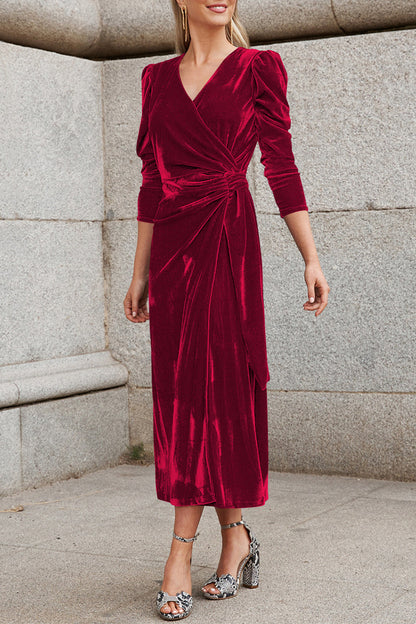Polished Dress with an Effortless Classic Look