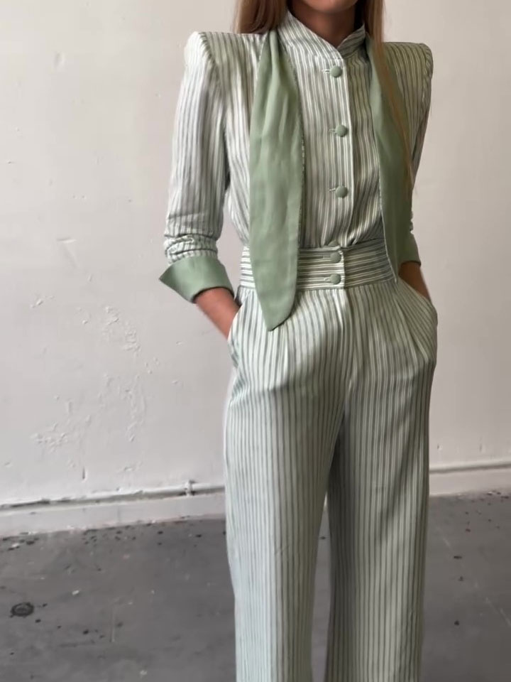Sophisticated Pants with a Clean Classic Look