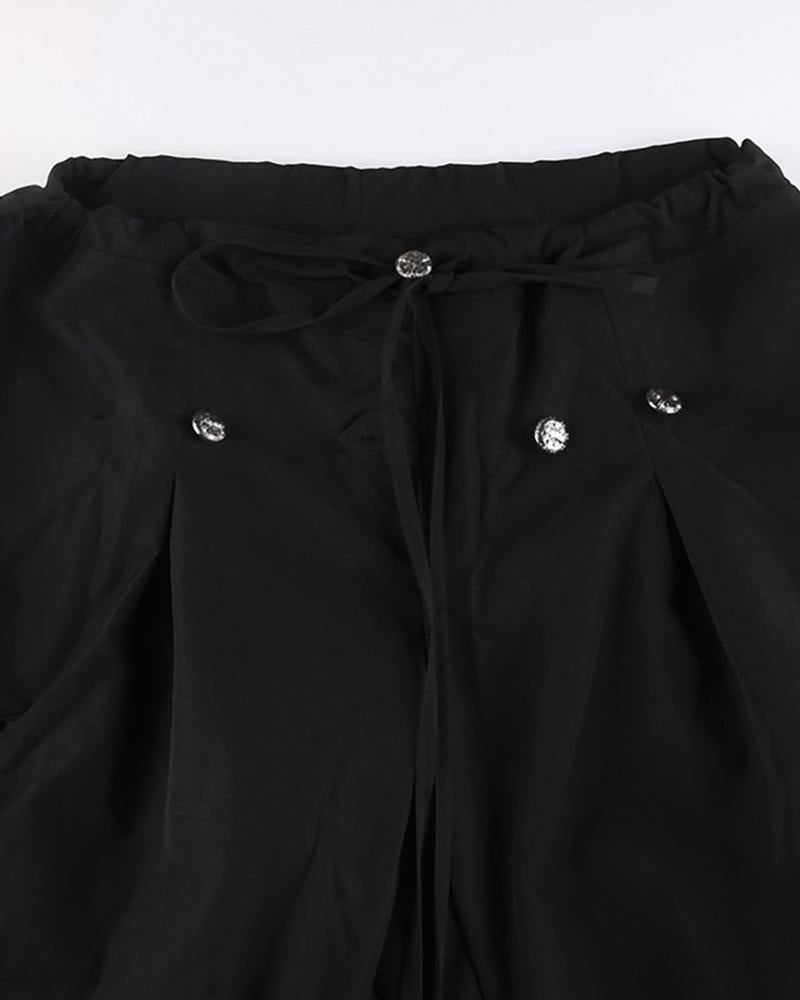 Elegantly Styled Pants for Everyday Wear