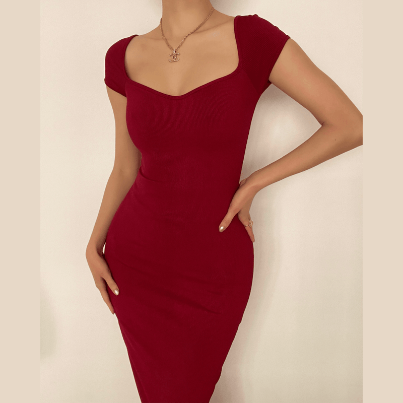 Polished Dress with an Effortless Classic Look