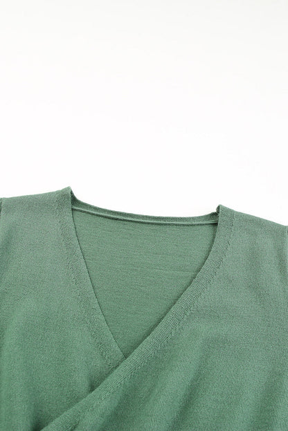 Classic Vintage Sweater with a Flattering Fit