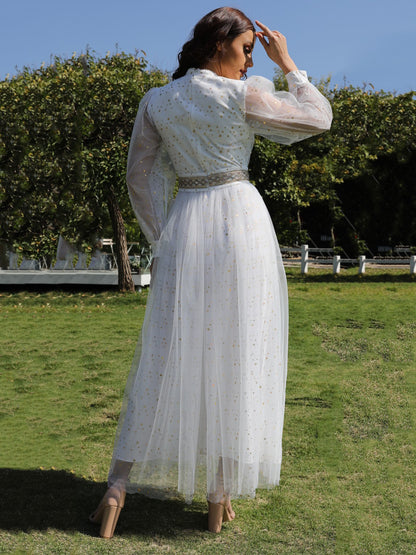 Gracefully Styled Dress for Any Occasion