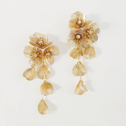 Classic Earring with Timeless Appeal