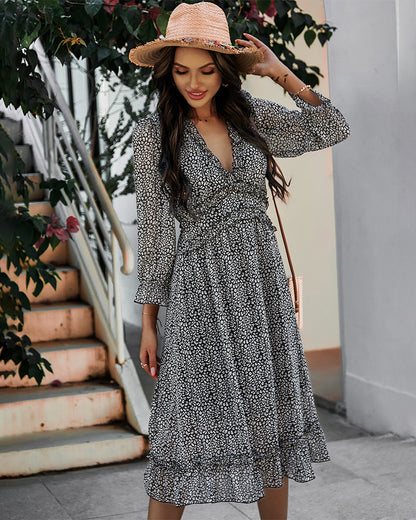 Beautifully Crafted Dress in a Classic Style