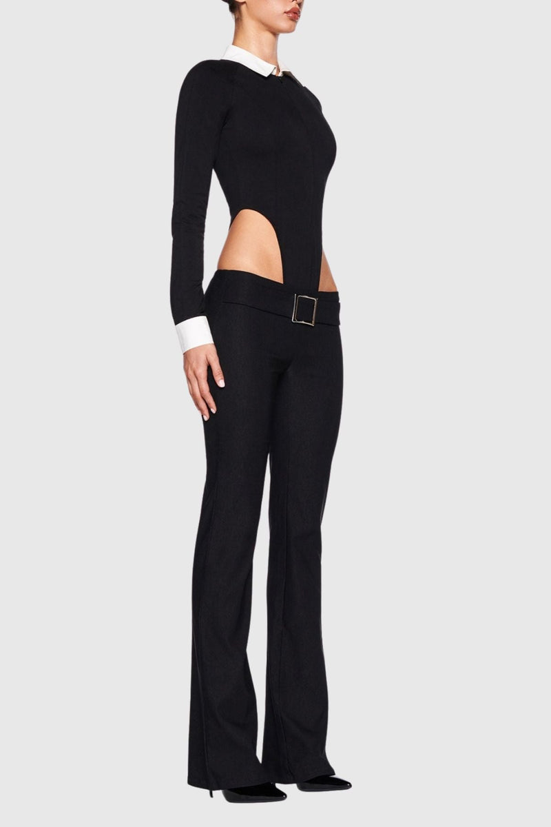 Sophisticated Garment with a Clean Classic Look