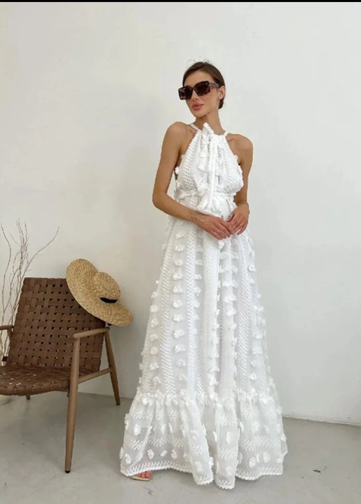 A Vintage Style Dress with Delicate Timeless Details
