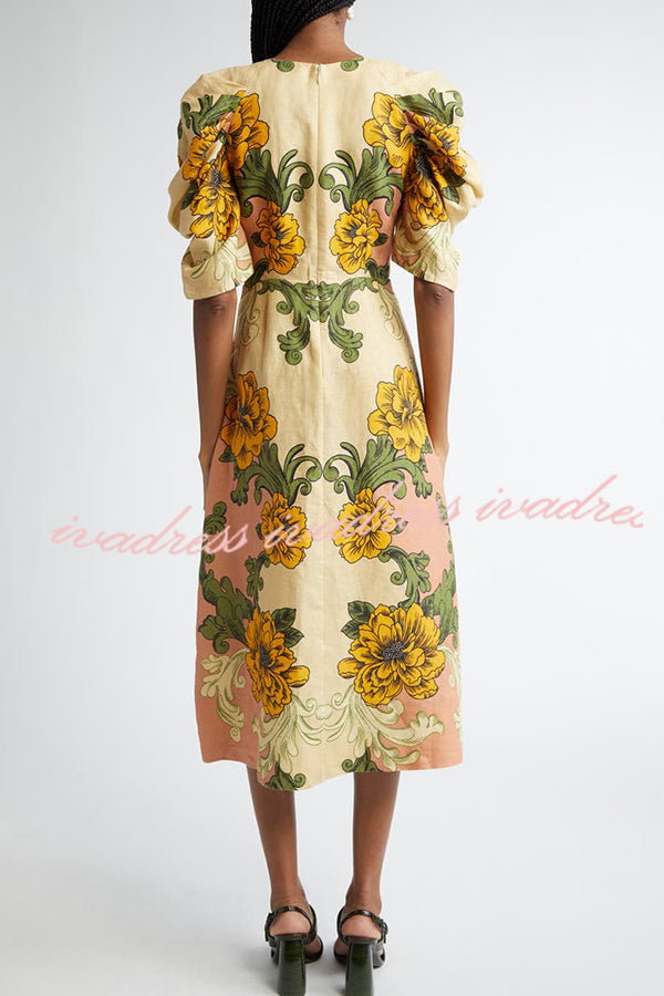 Effortlessly Elegant Dress with a Timeless Design