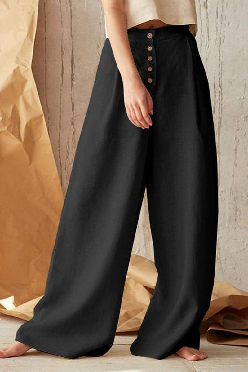 Well Tailored Pants with a Graceful Silhouette