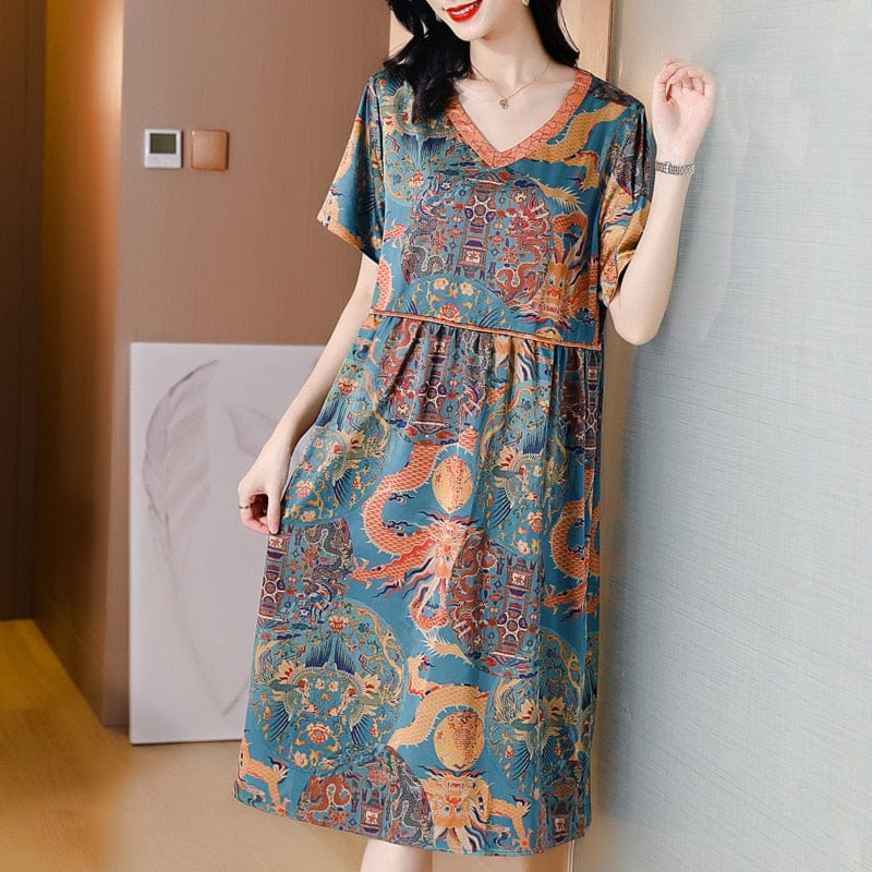 Effortlessly Elegant Dress with a Timeless Design
