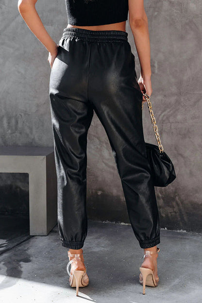 Beautifully Crafted Pants in a Classic Style