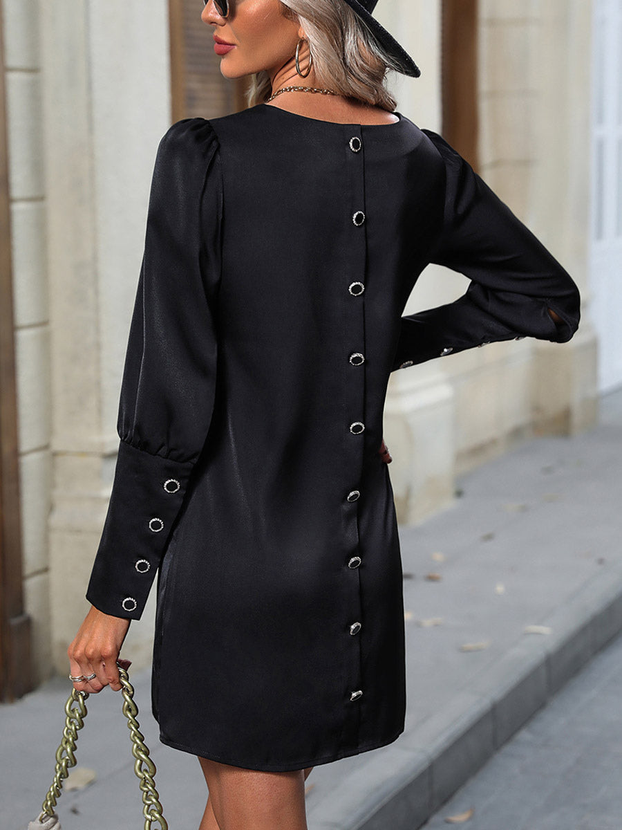 Effortlessly Elegant Dress with a Timeless Design