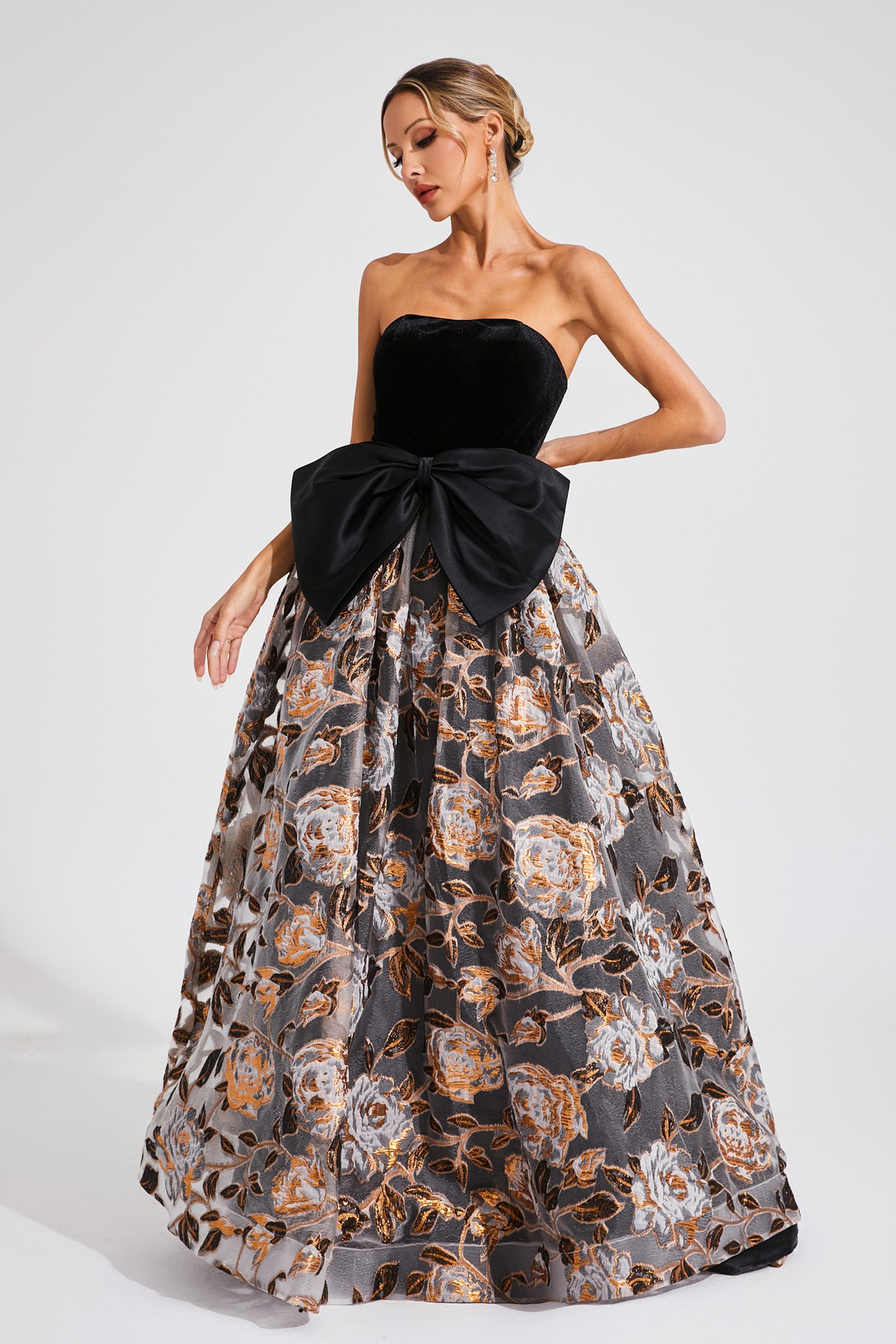 Elegantly Styled Dress for Everyday Wear