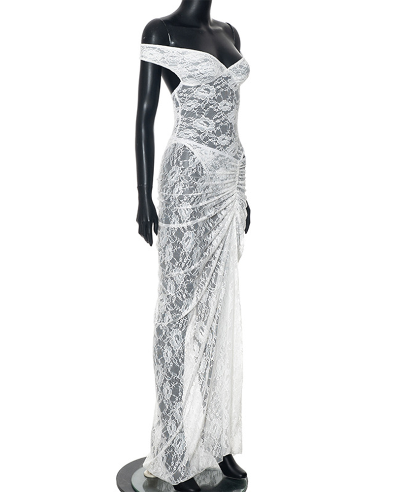 Gracefully Styled Garment for Any Occasion