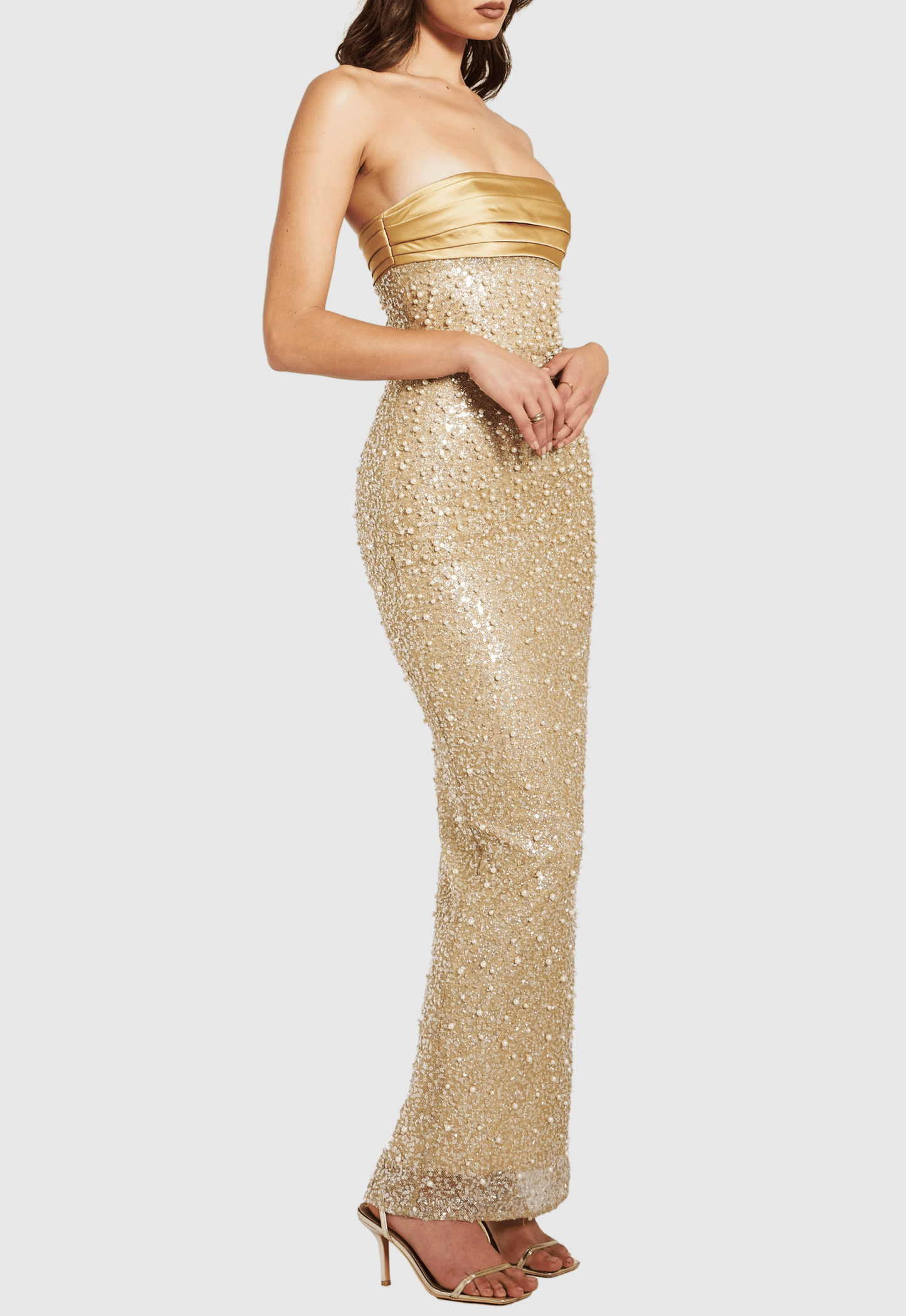 Classic Vintage Dress with a Flattering Fit