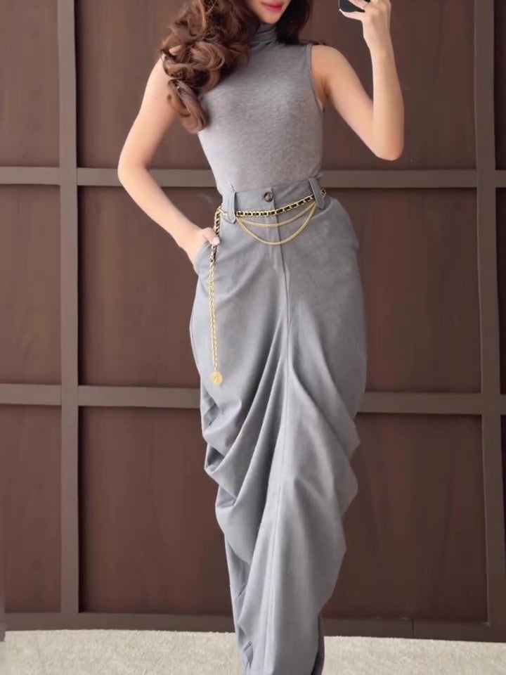 Gracefully Styled Garment for Any Occasion