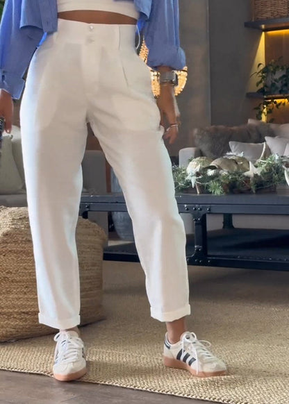 Beautifully Crafted Pants in a Classic Style