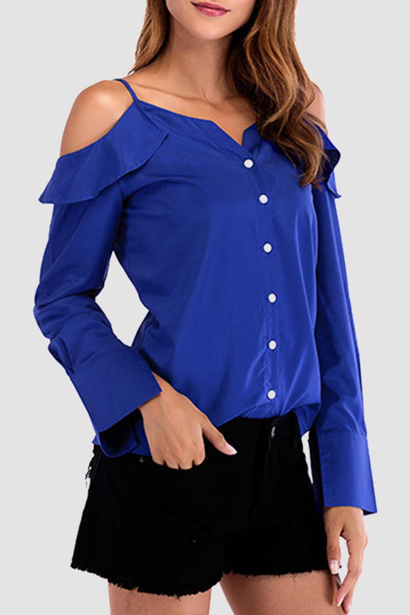 Well Tailored Top with a Graceful Silhouette
