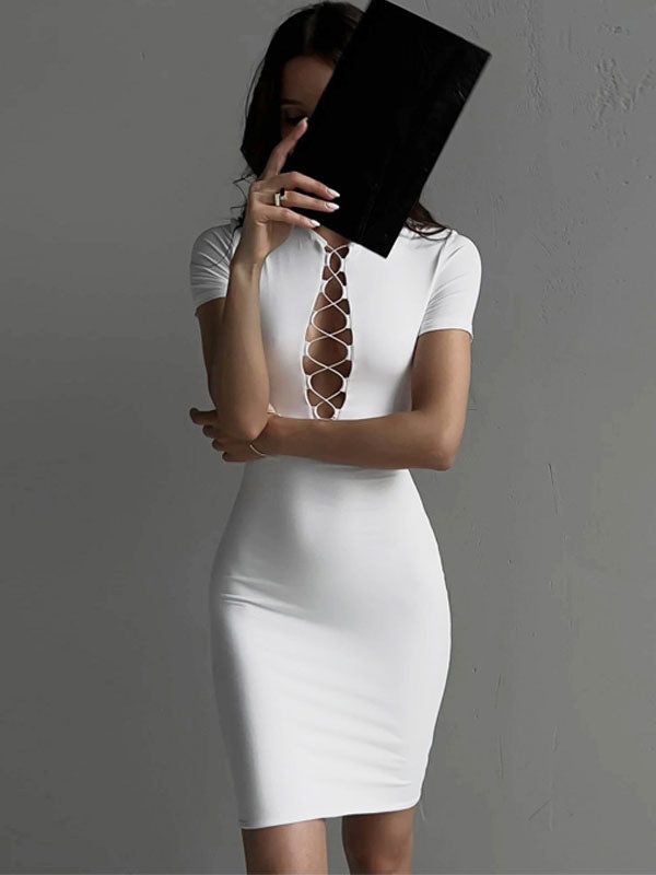 Beautifully Crafted Dress in a Classic Style