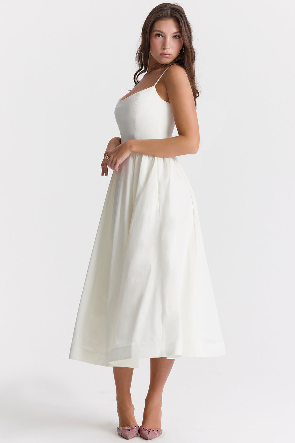 Beautifully Crafted Dress in a Classic Style
