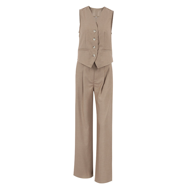 Polished Garment with an Effortless Classic Look