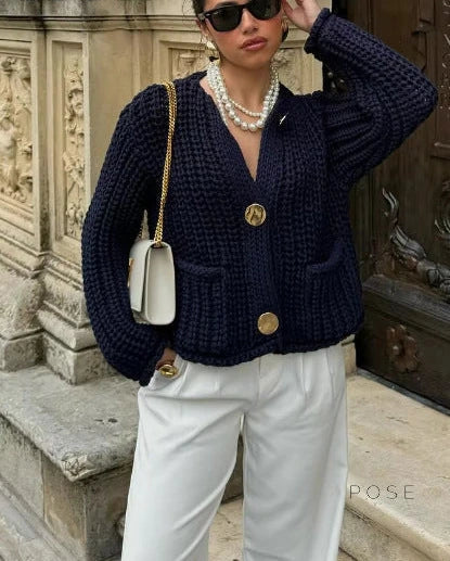 Elegantly Styled Cardigan for Everyday Wear