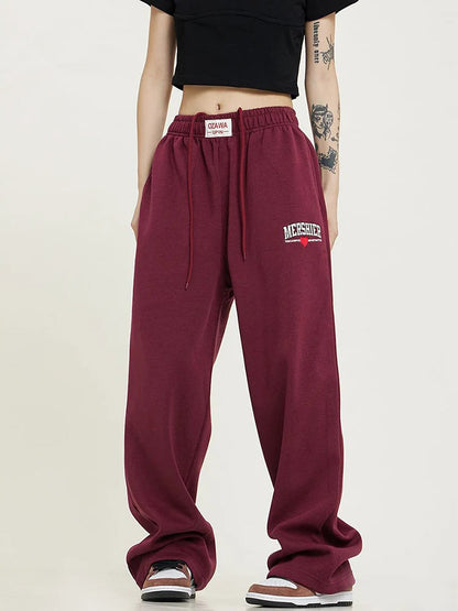 Classic Vintage Pants with a Flattering Fit