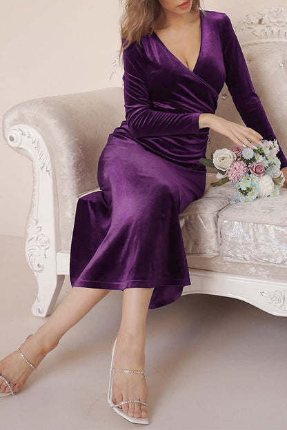 Effortlessly Elegant Dress with a Timeless Design