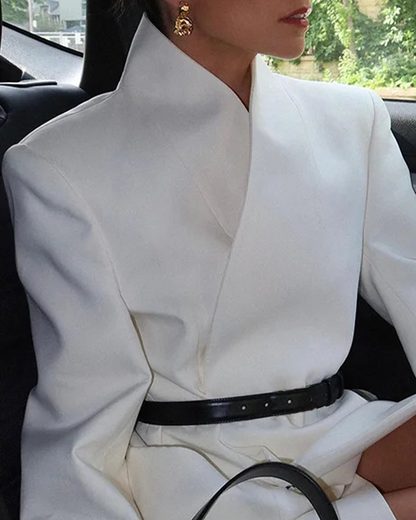 Well Tailored Dress with a Graceful Silhouette