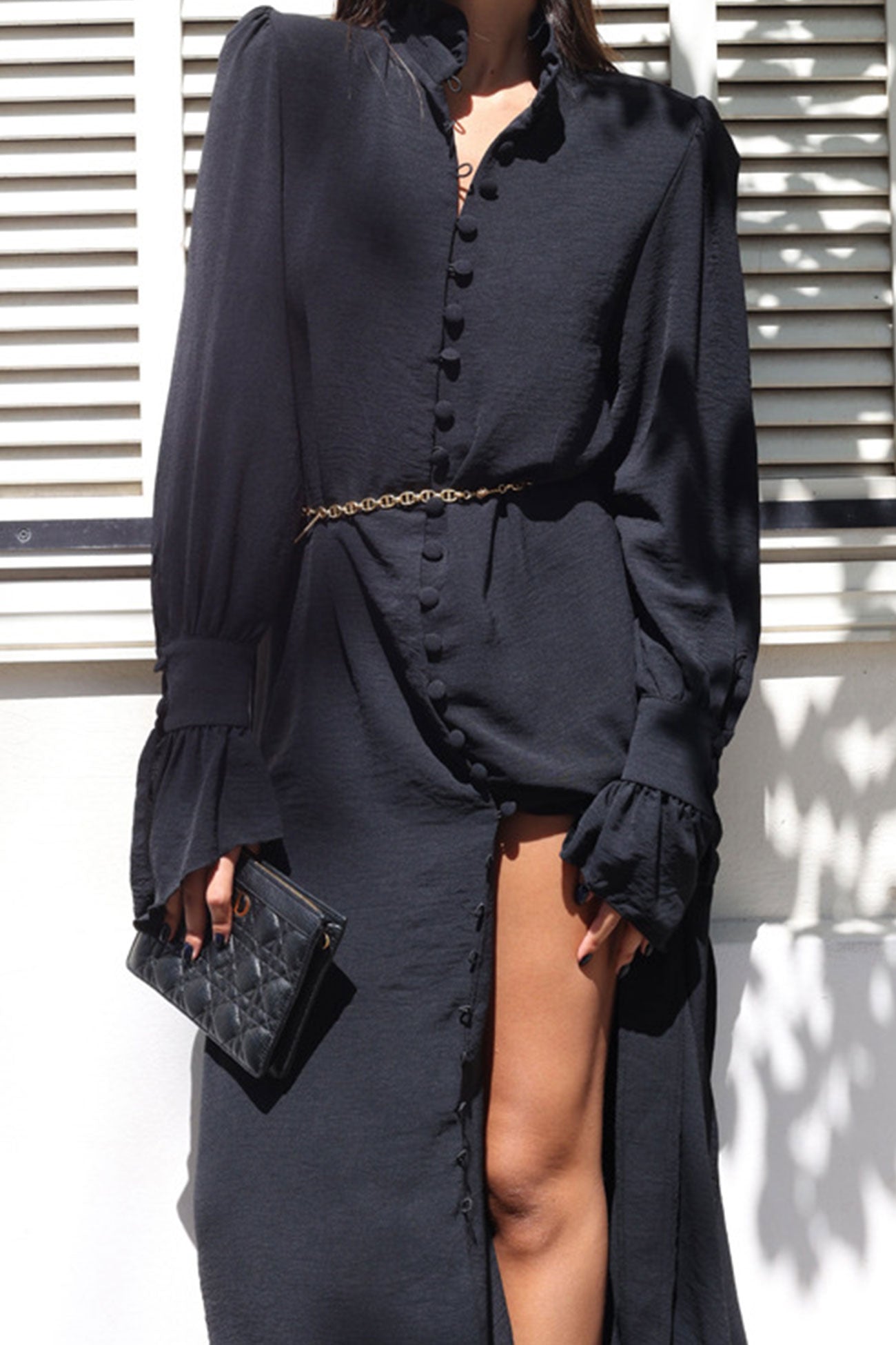 Well Tailored Dress with a Graceful Silhouette