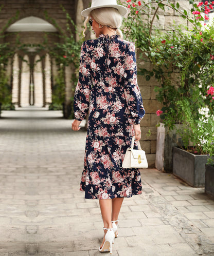 A Vintage Style Dress with Delicate Timeless Details