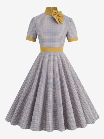 Classic Vintage Dress with a Flattering Fit
