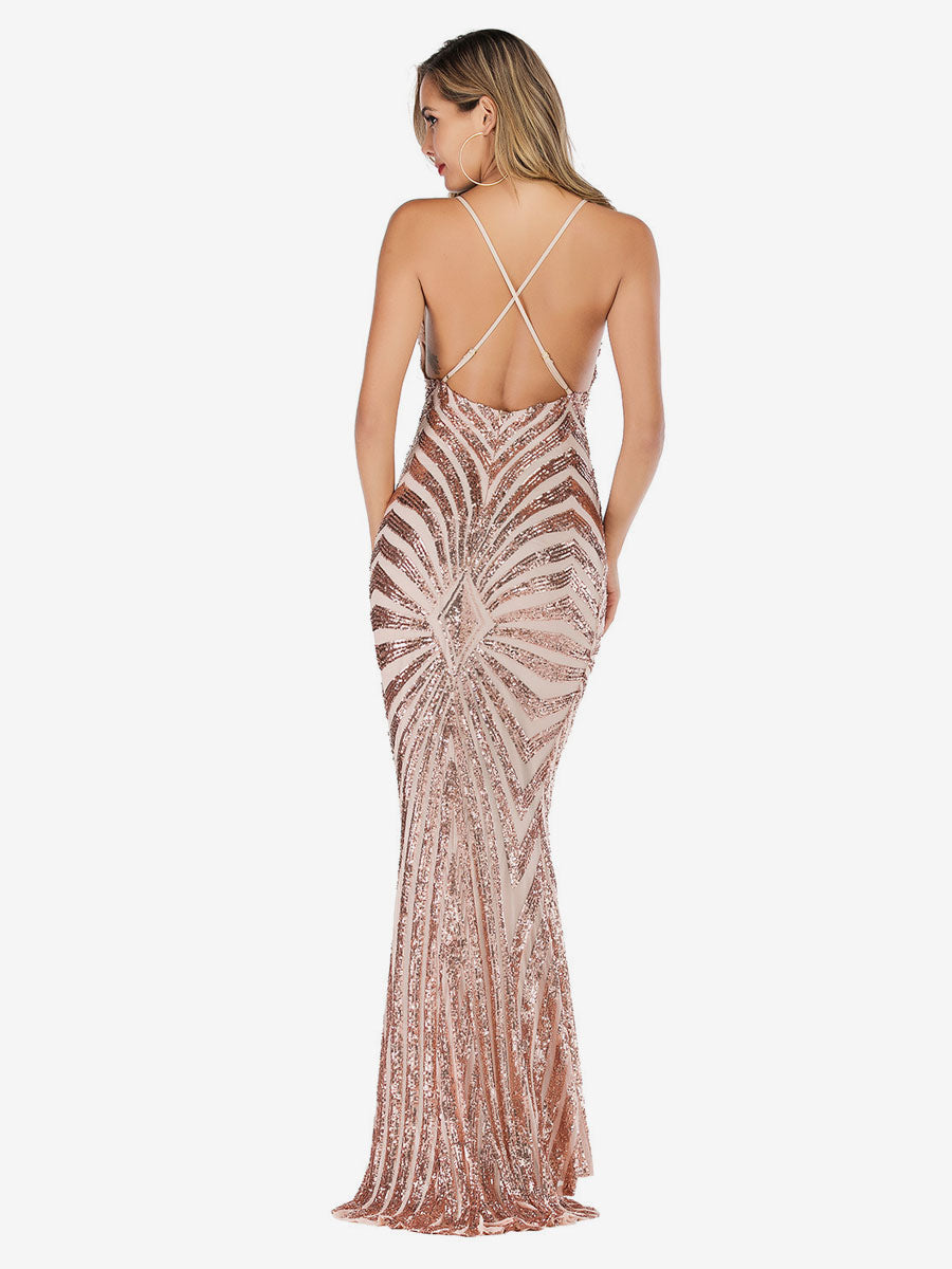 Gracefully Styled Dress for Any Occasion