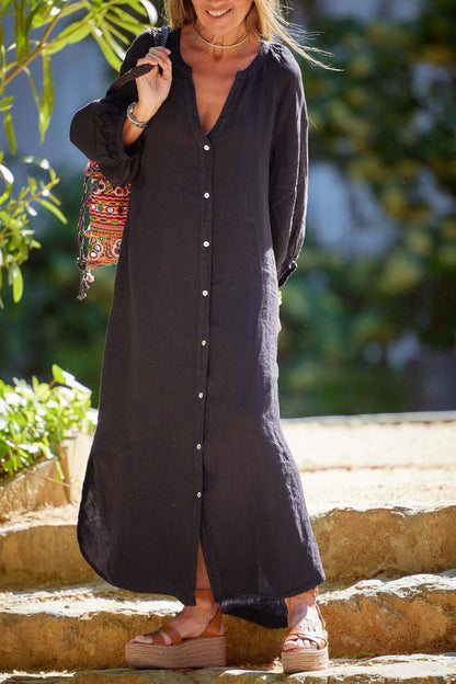 Beautifully Finished Dress in a Timeless Design