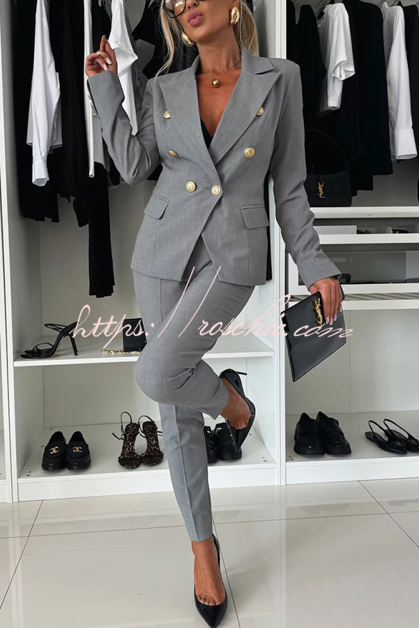 Well Tailored Pants with a Graceful Silhouette