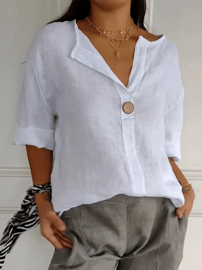 Effortlessly Elegant Shirt with a Timeless Design