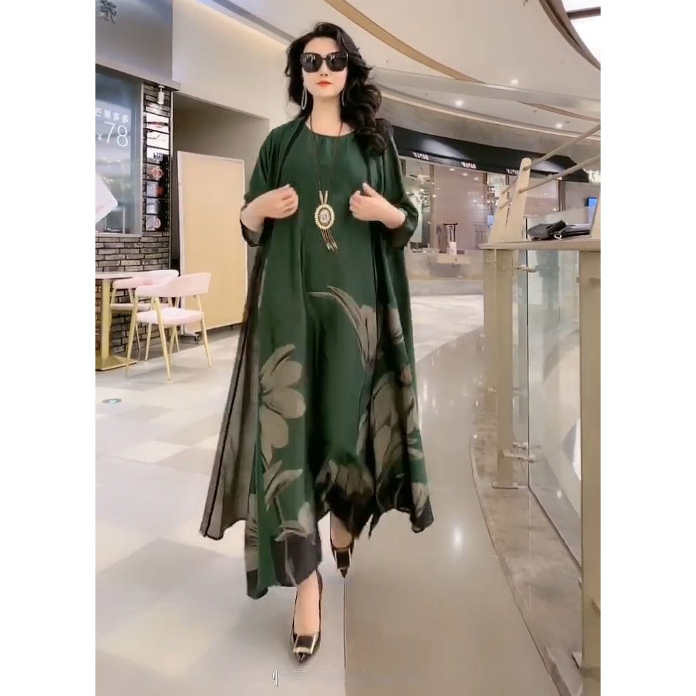 Elegantly Styled Dress for Everyday Wear